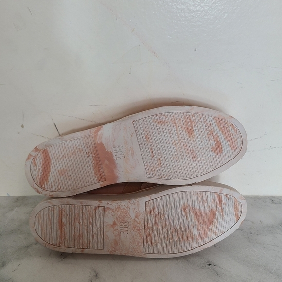 Frye Ivy Slip Blush Sneaker 9.5 New With Box - Picture 6 of 7
